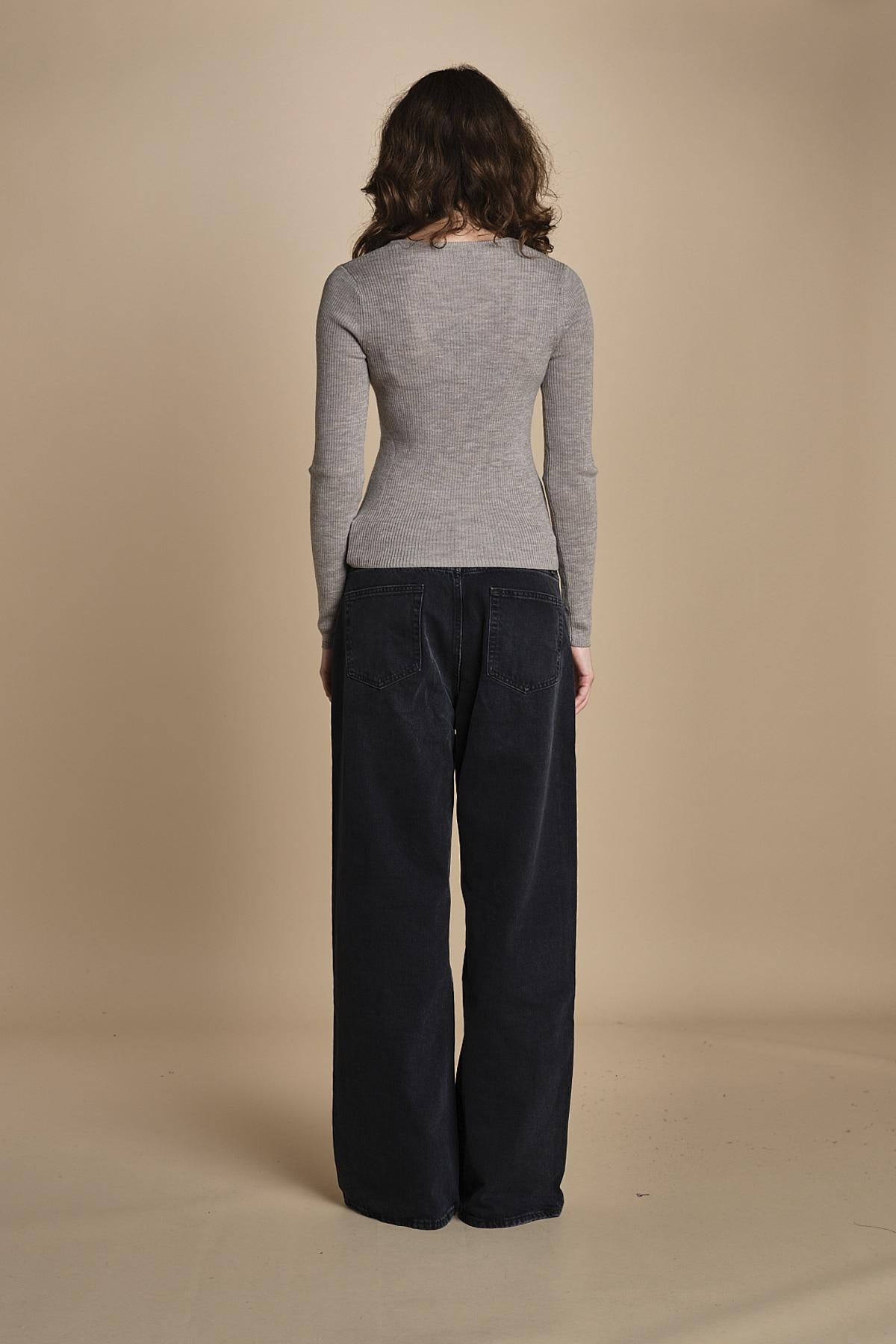 maglia scollo a v NOVA KNIT BLOUSE LIGHT TAUBE herskind 