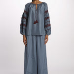 BYBLOS camicia in seta con manica ricamata by milaura. BE22486 GREY BLU benaras soleil 