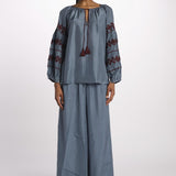 BYBLOS camicia in seta con manica ricamata by milaura. BE22486 GREY BLU benaras soleil 