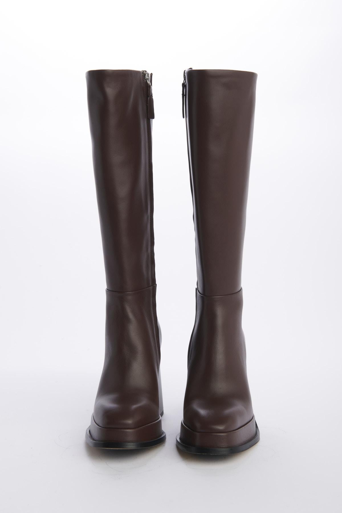 BEGONIA CHOCOLATE LEATHER martinez 