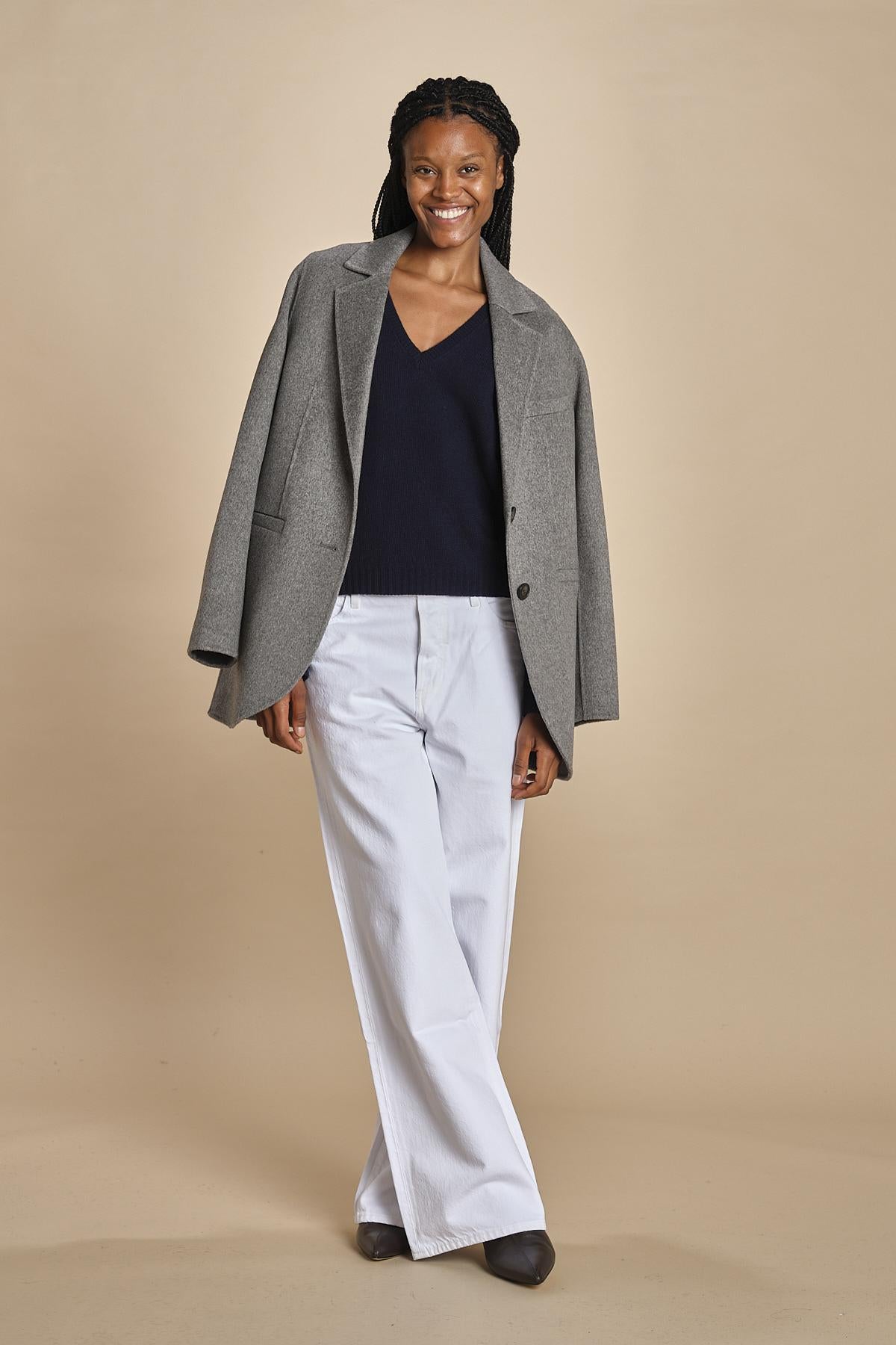 maglia con scollo a v e manica a campana by milaura. D2500894 866 BLU milaura 