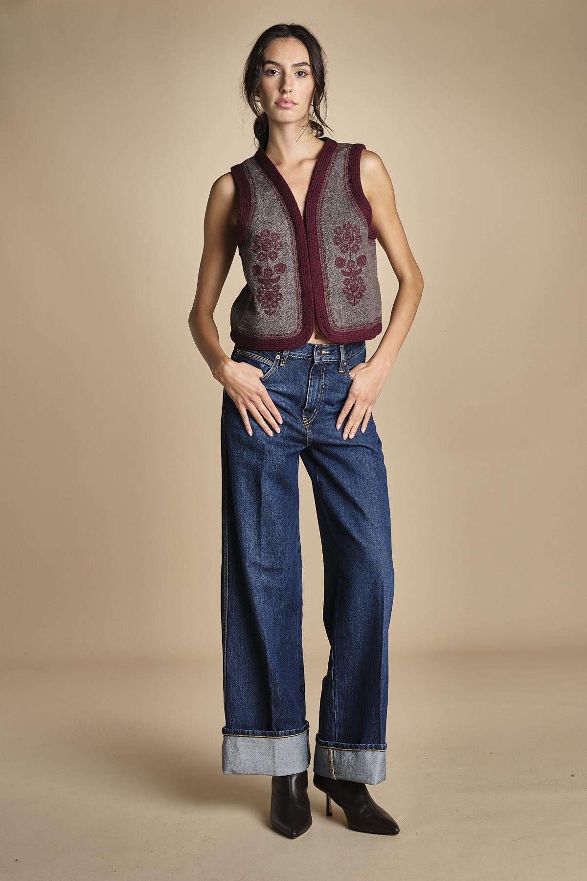 gilet in tessuto diagonale ricamato WILL GILET GREY antik batik 
