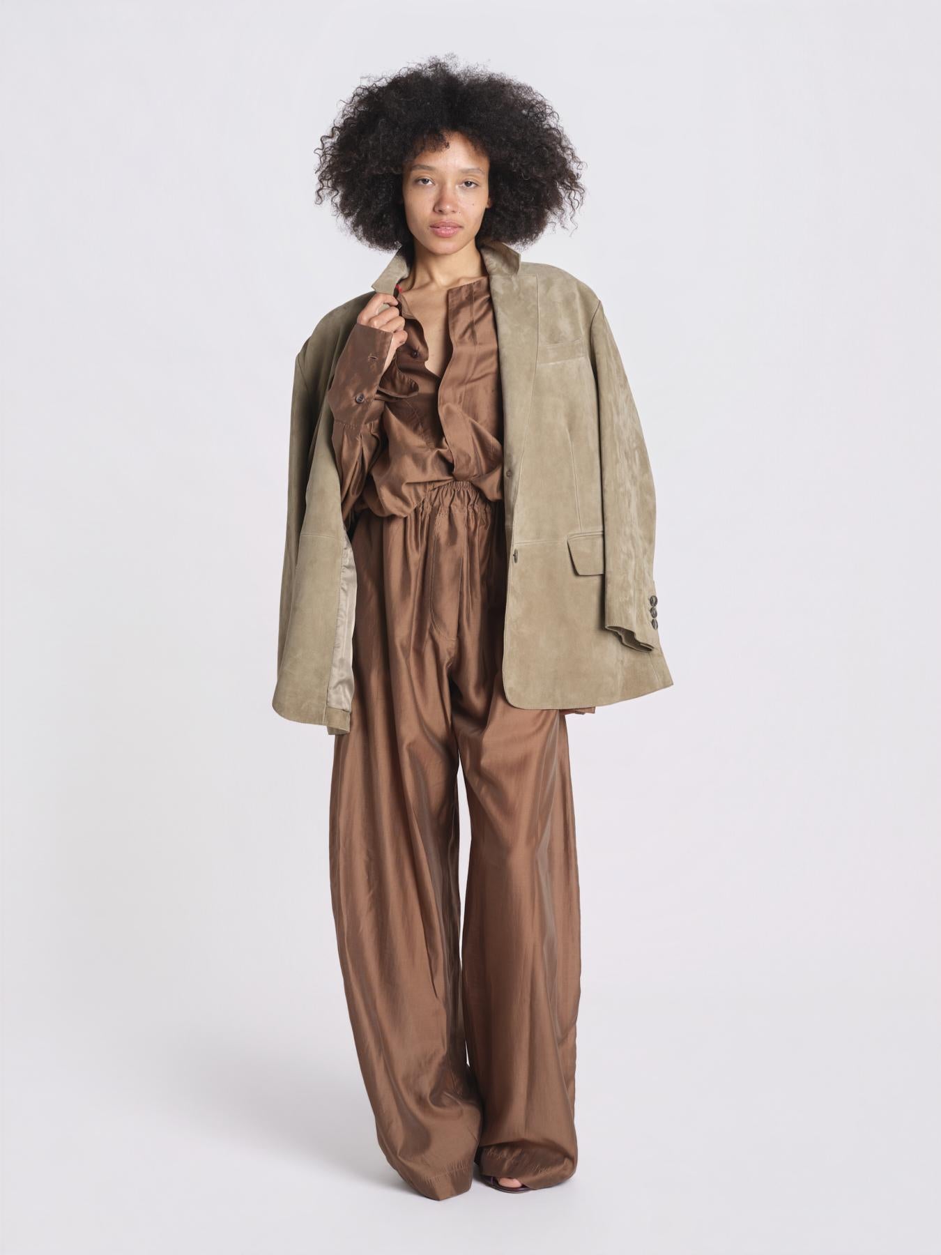 camicia in mussola con manica a sbutto DIANA 4007 T0161 CHOCOLATE T0032 the latest 