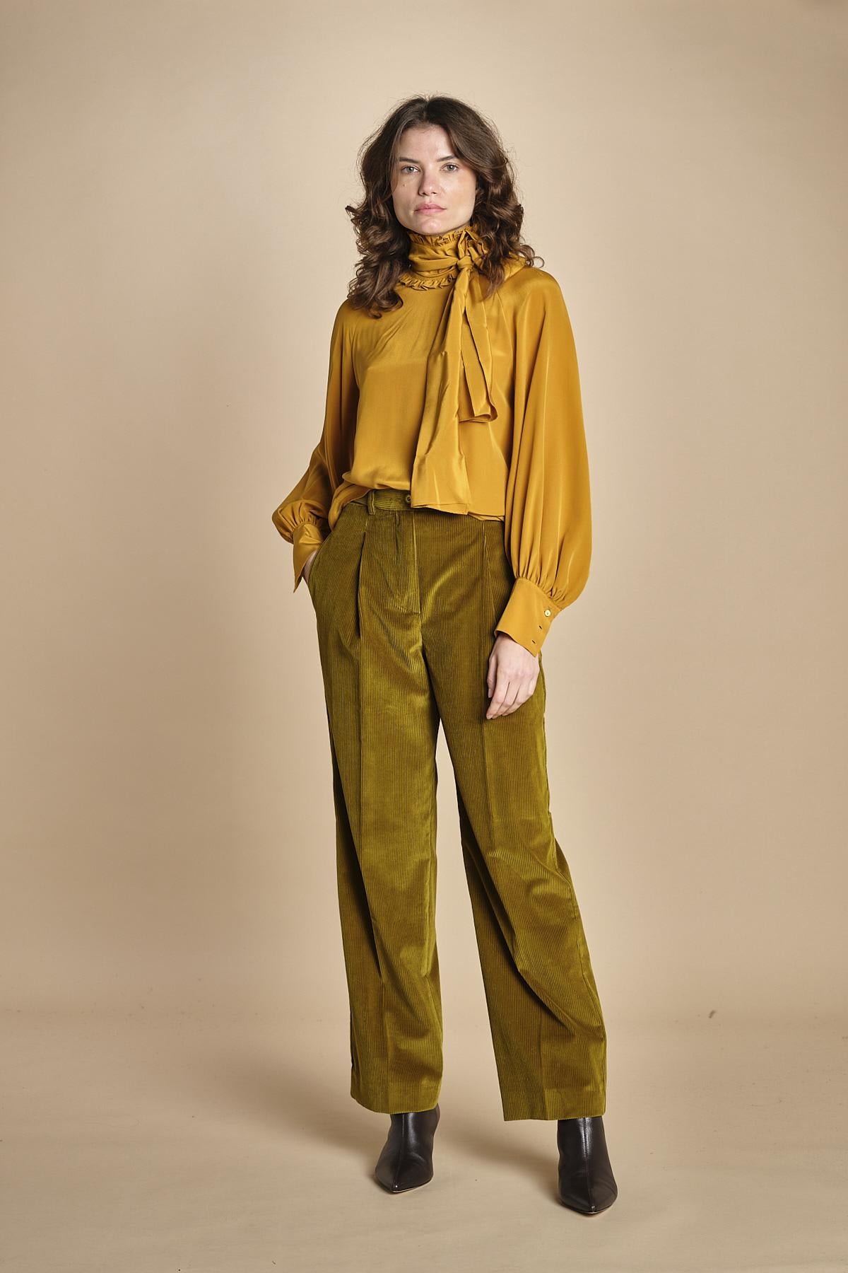 camicia collo alto con rouches GUIDO 2525116036600 012 weekend maxmara 