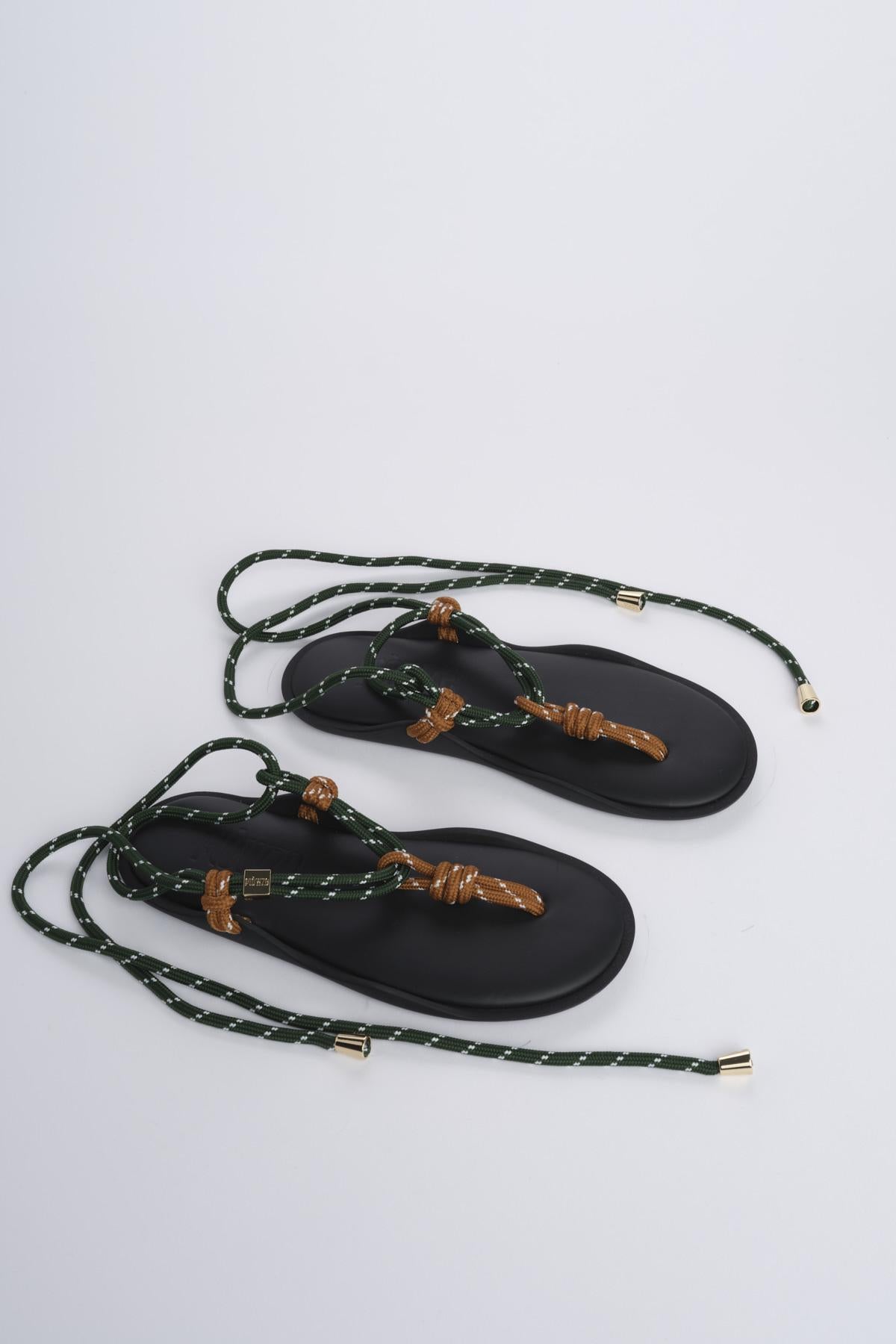 FLO' TWIN  sandalo infradito allacciato alla schiava FLÒ TWIN HALZENUT FOREST GREEN flòwze 