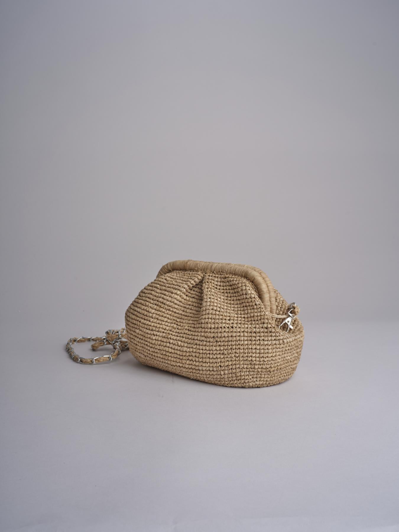 LANA clutch in paglia con pieghe e tracolla SAC LANA 01BG616 NATURALE bagatelle france 