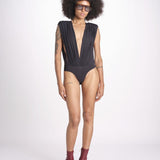 body con scollo profondo senza maniche e spalline imbottite NIKITA DEEP BLACK amazuìn 