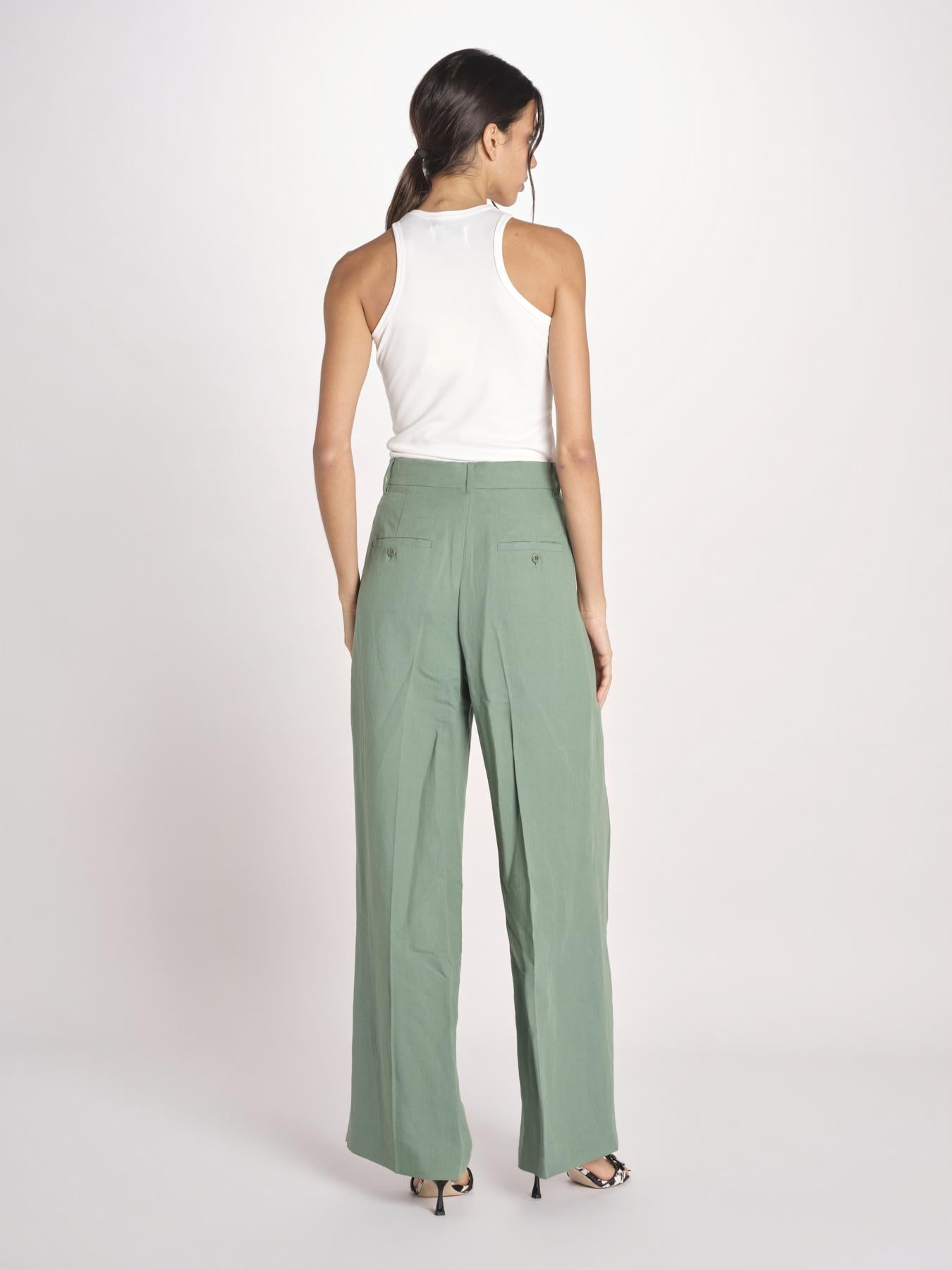 pantalone con due pinces in lino VELIERO 2615131092600 007 VERDE weekend maxmara 