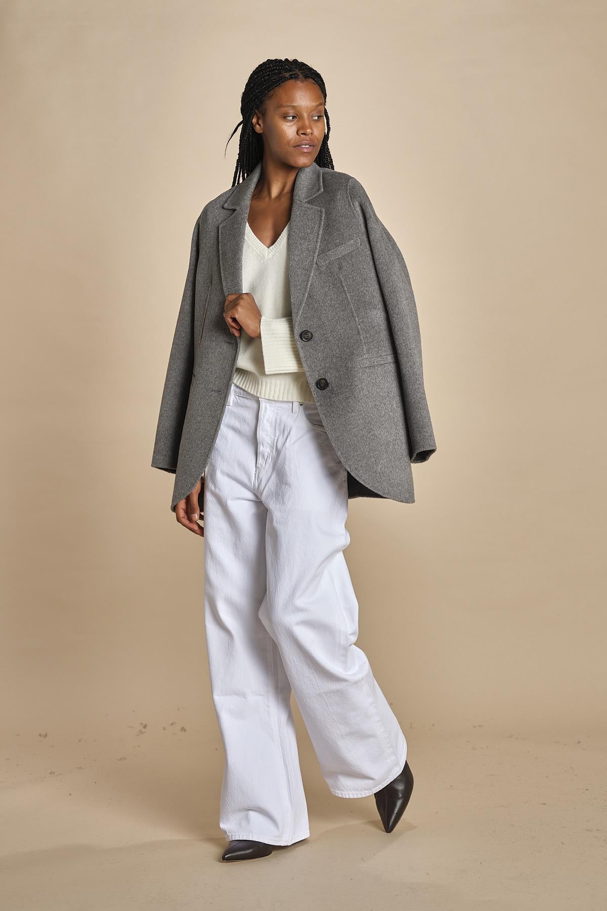 maglia con scollo a v e manica a campana by milaura. D2500894 29001 BIANCO milaura 