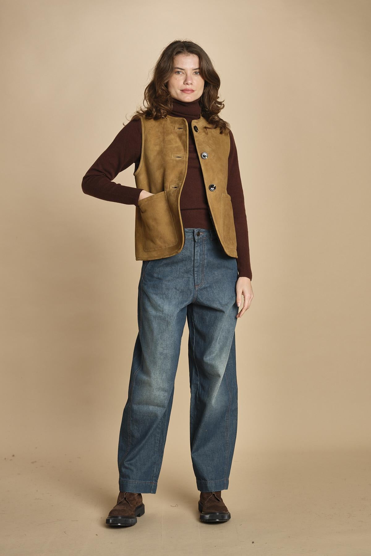 gilet di montone reversibile. BLS1605 KAK2325S soeur 