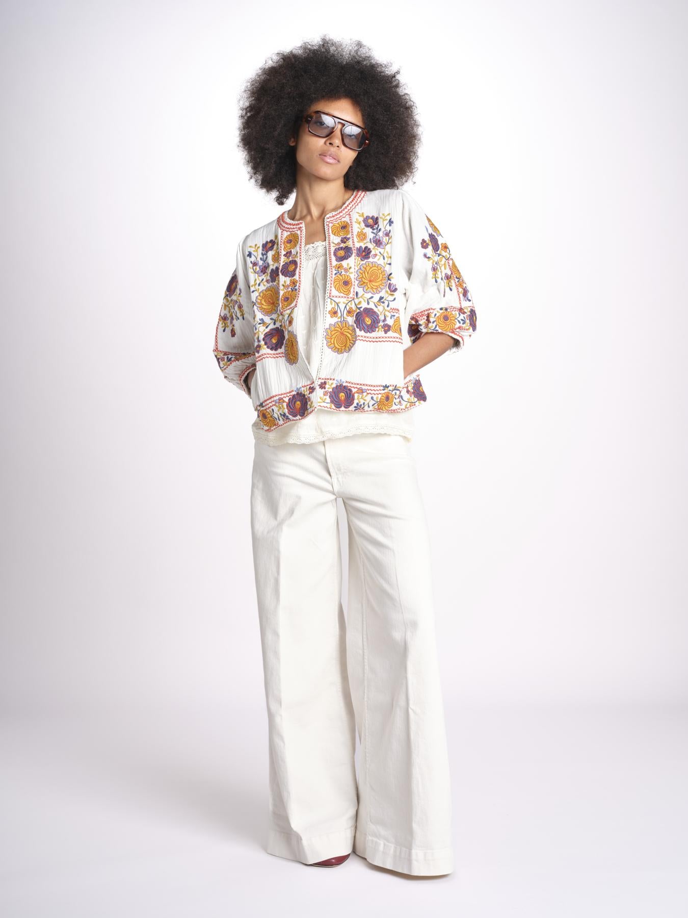 giacca con fiori ricamati GRETA JKT 747215 ECRU MULTI mabe 