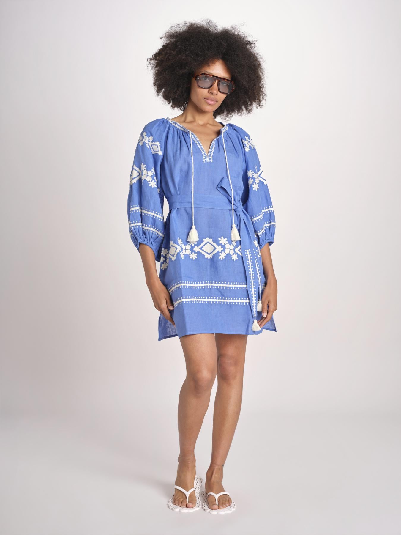 mini abito con ricamo greche BE22222 BLU CORA benaras soleil 