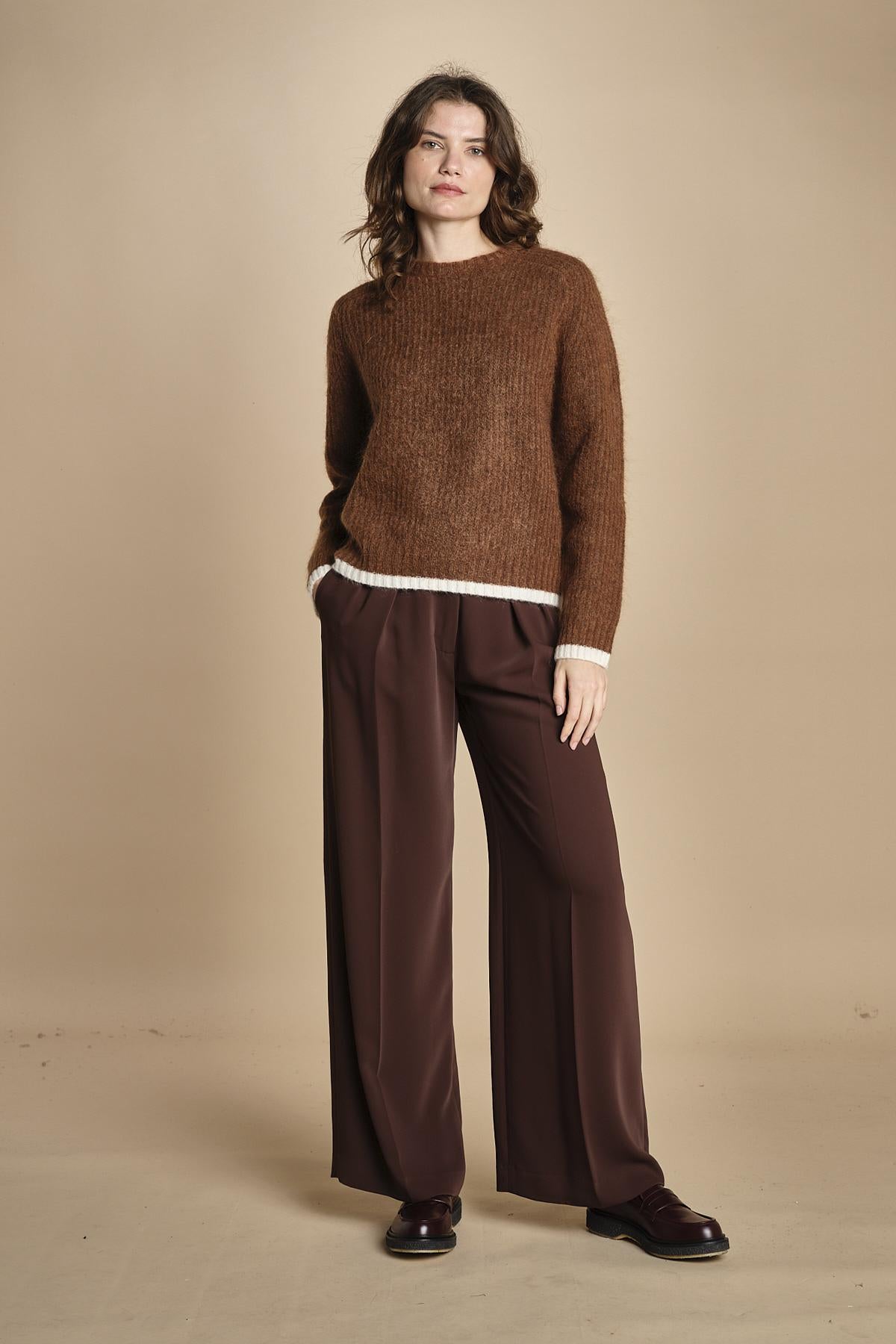 maglia a coste in mohair 15K106WM005 P661 VICUNA ines de la fressange 