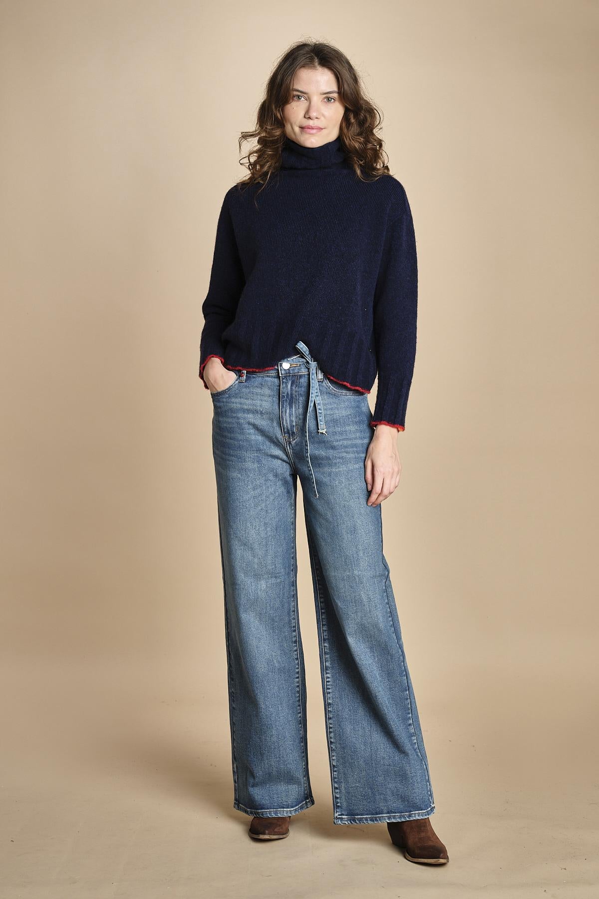 denim con cintura FLORA STONE fam 