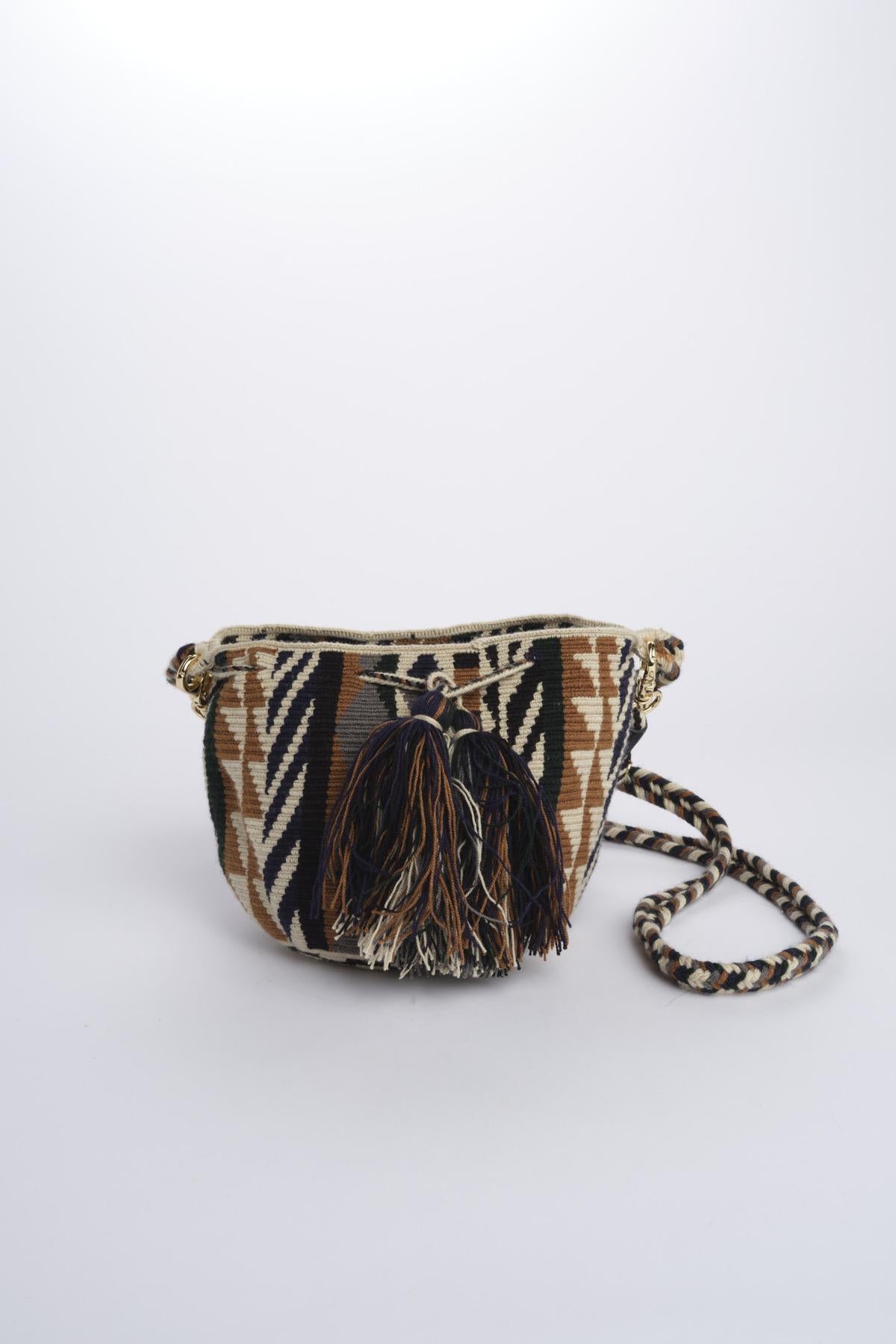 PEACOCK mini bag macrame G12W-0001-3005-03B BLACK BROWN guanabana 