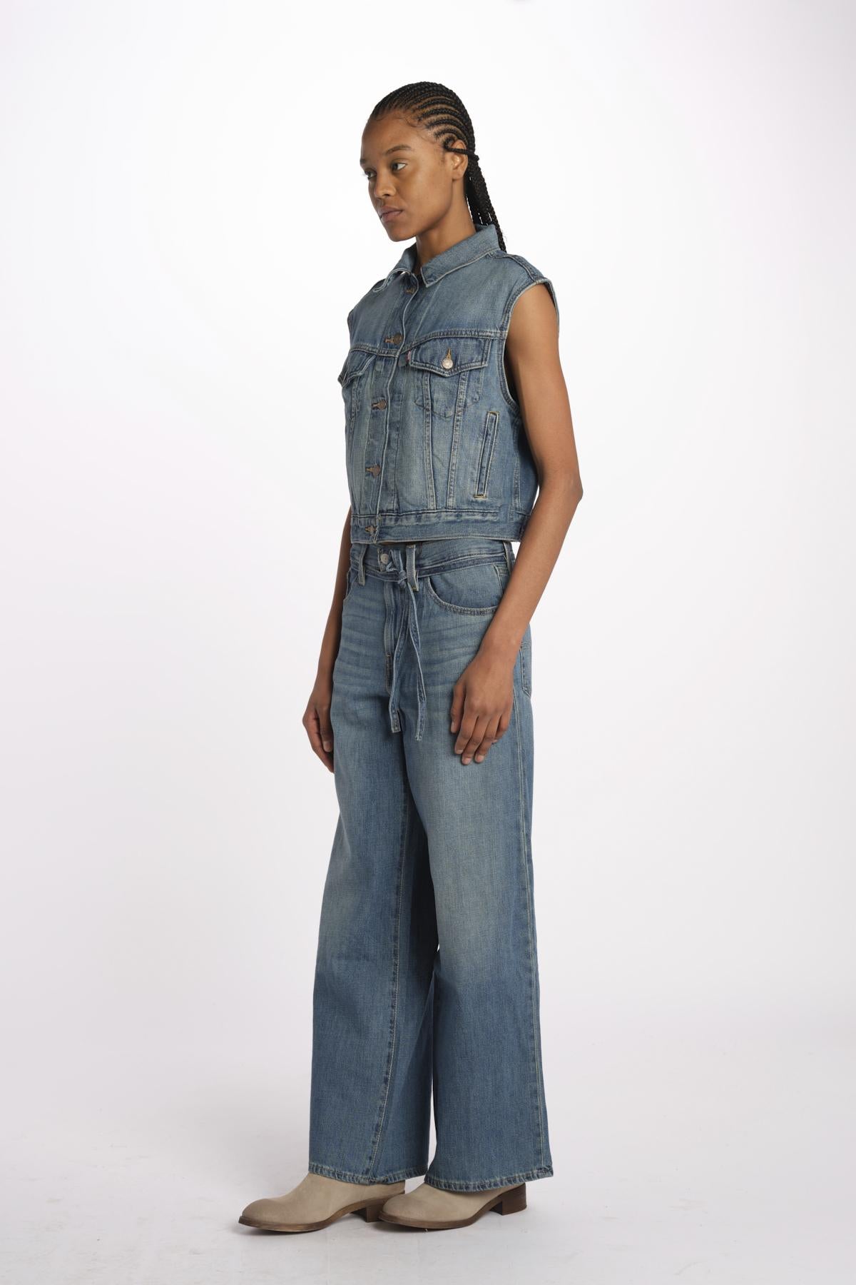  001W2 0001 levi's 
