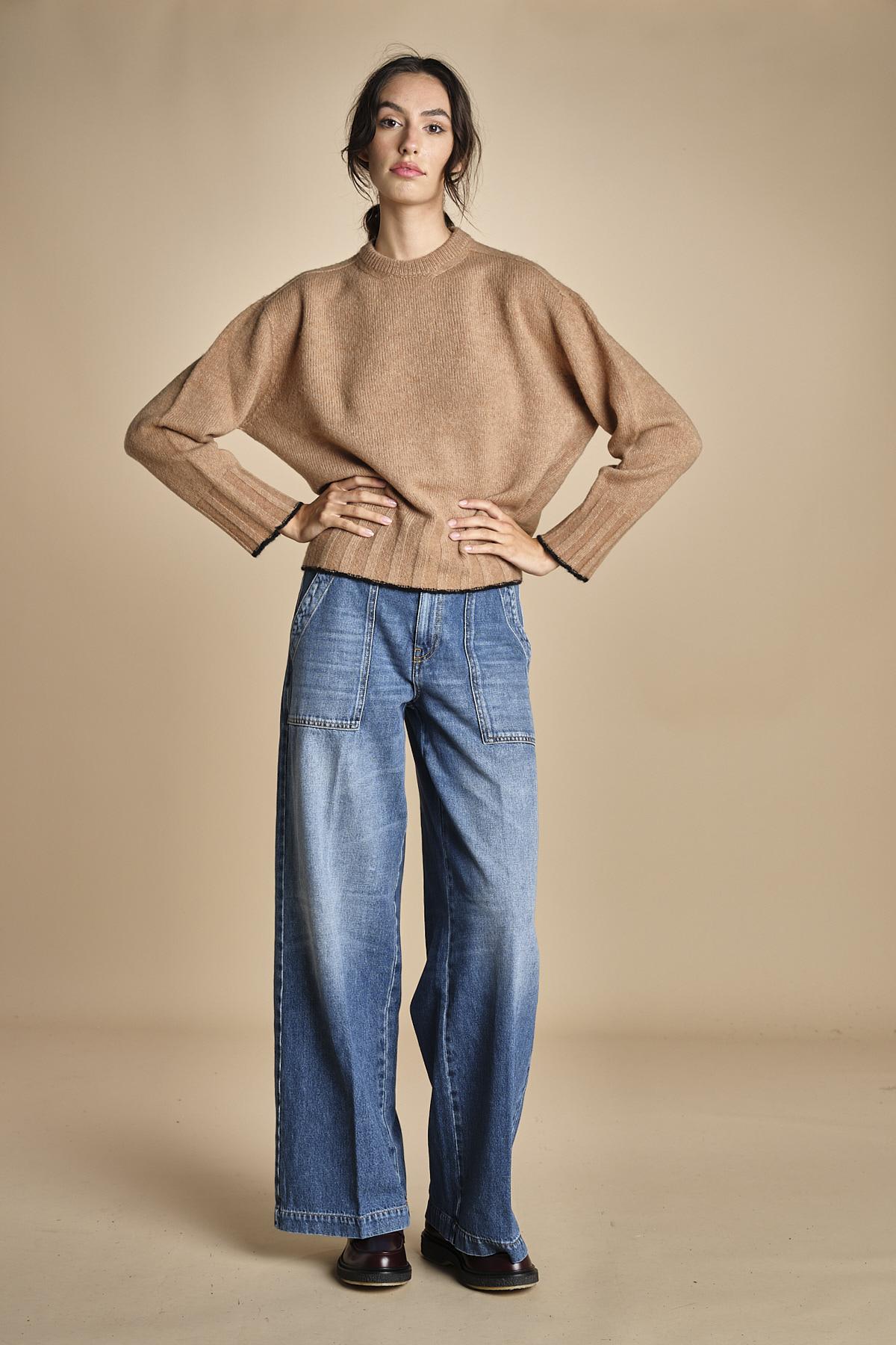 maglia girocollo over CLAUDIA GIROCOLLO CAMMELLO_NERO tenne' 