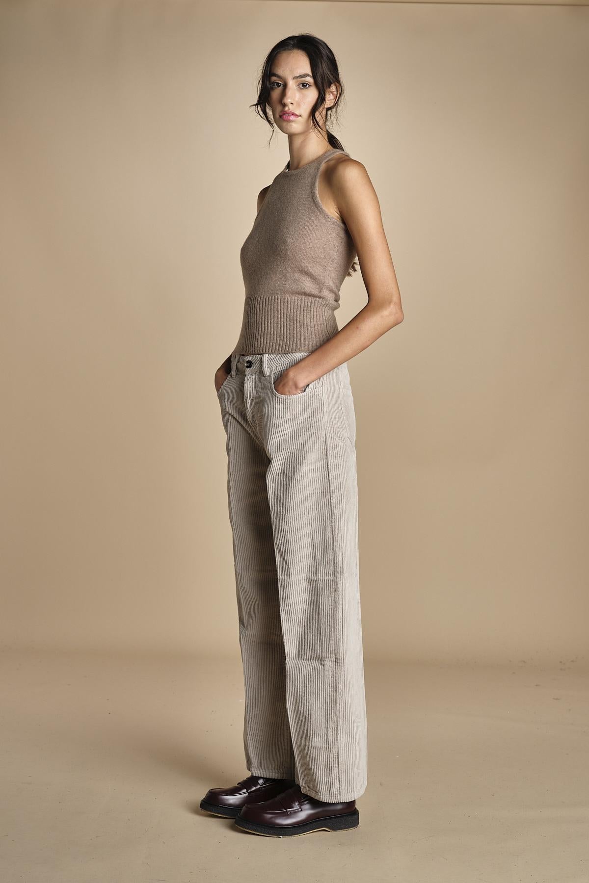 pantalone in velluto cropped ZELDA PEARL GREY true avenue 