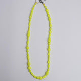Porta telefono perline PHONENECKLACE NEONYELLOW ina.seifart 