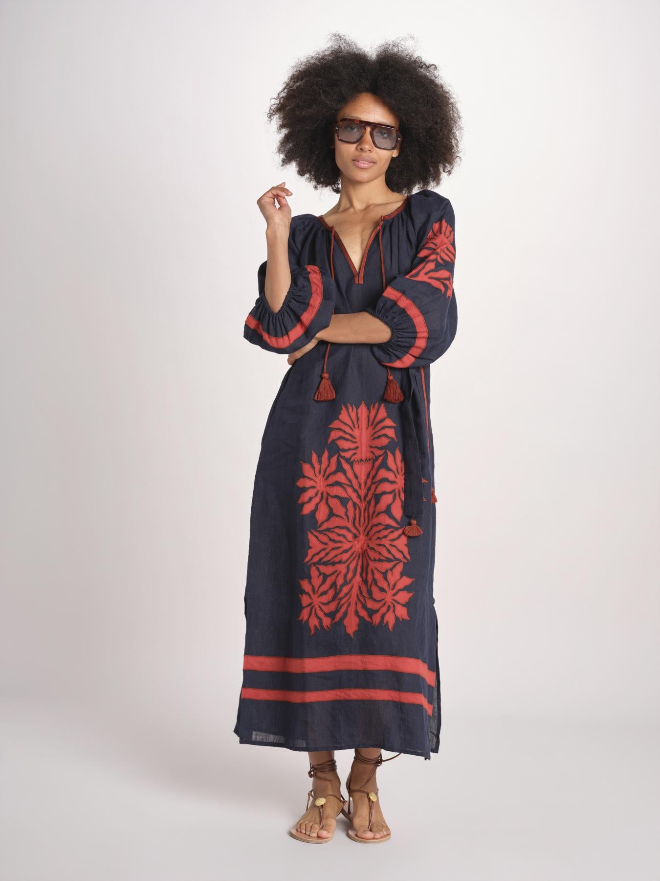 abito con ricamo BE25215 NAVY RUST benaras soleil 
