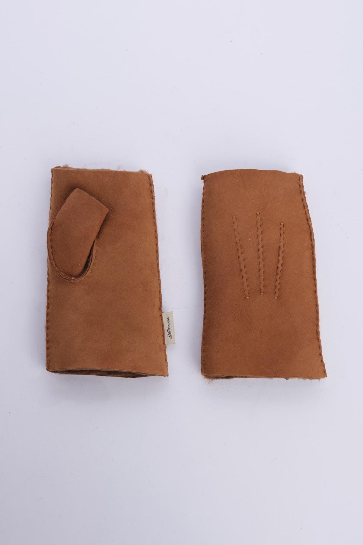  MANHOKM0809 071 bellerose 