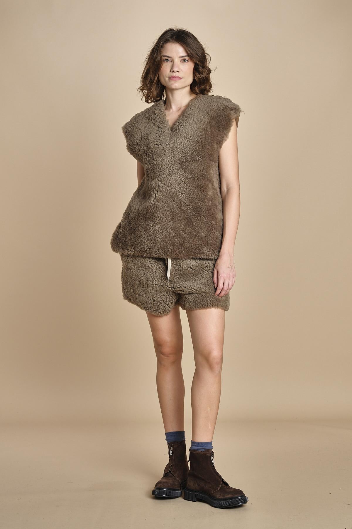 gilet metà montone e metà cotone REB MJD144PATEX72 J0229 DOVE FUR jejia 
