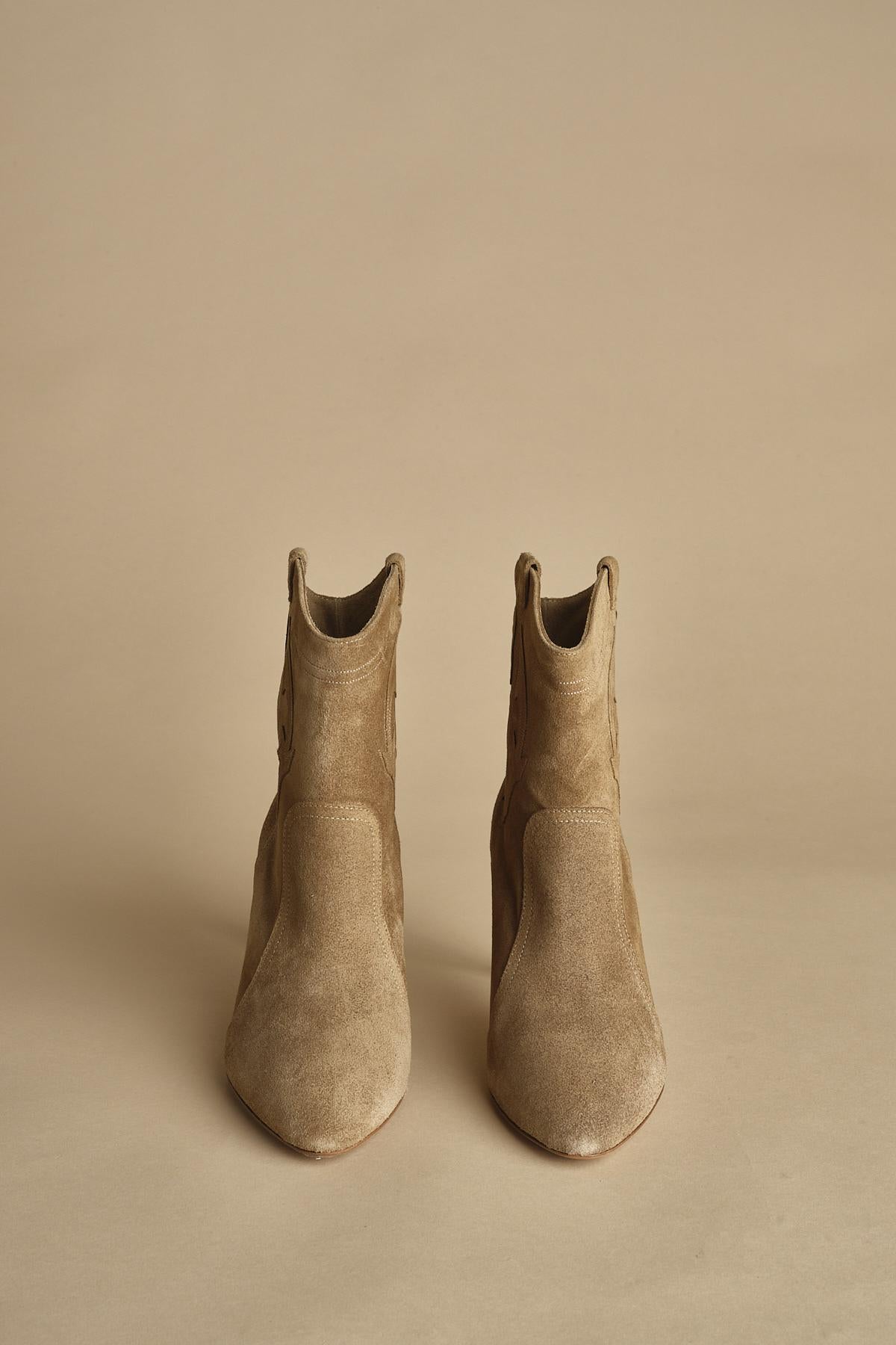 CAITLIN stivaletti camoscio tacco 9. CAITLIN BEIGE ba&sh 