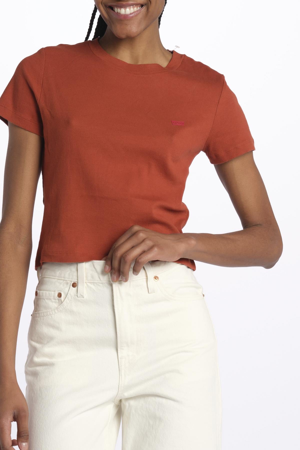 ESSENTIAL SPORTY TEE A7419 0027 levi's 