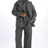 243260230 GRAY30 vis a vis 