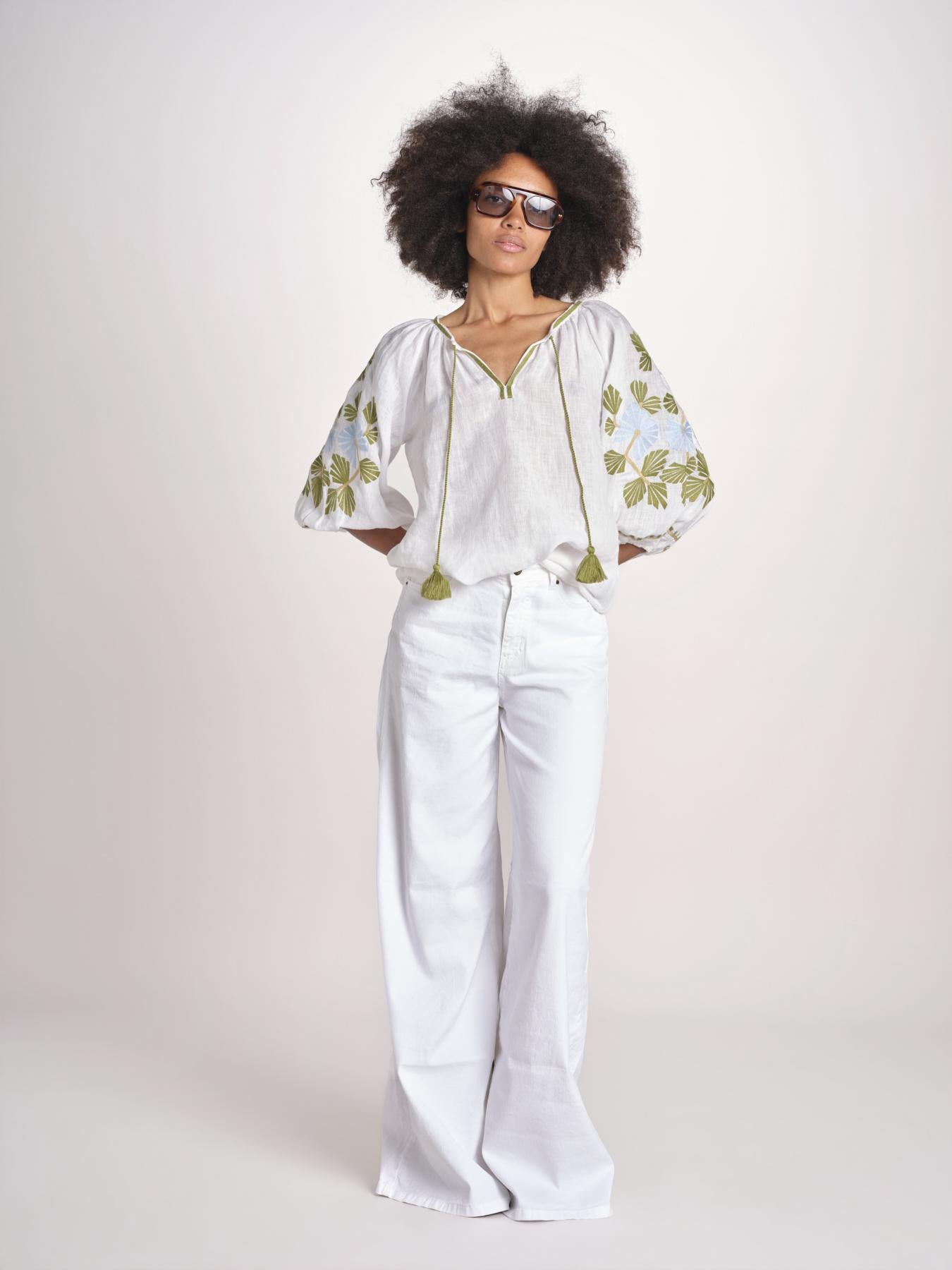 tunica ricamo fiori geometrici BE25308 WHITE LIGHT BLU benaras soleil 