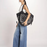 shopping quadrata dipinta a mano SHQM-26E18- BL 08 BLACK le daf 