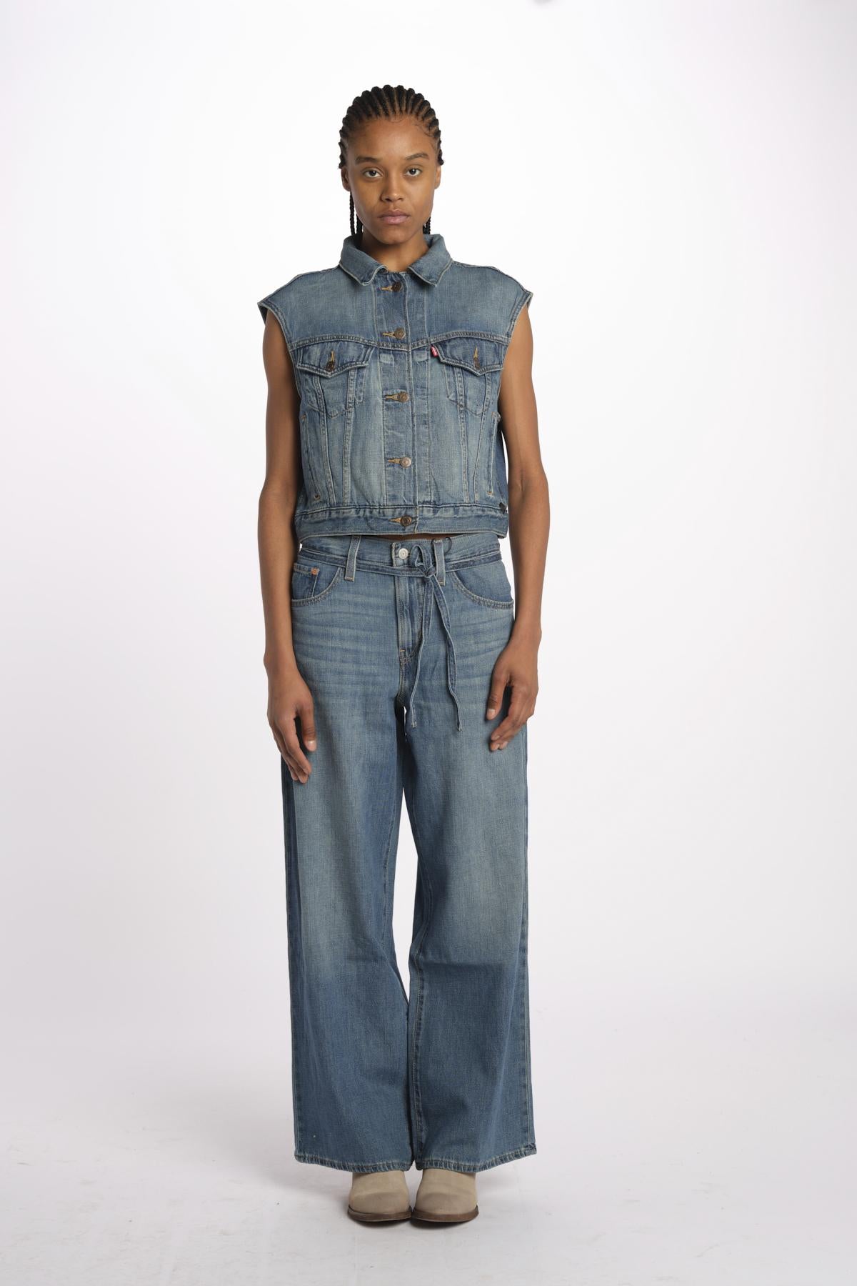  001W2 0001 levi's 