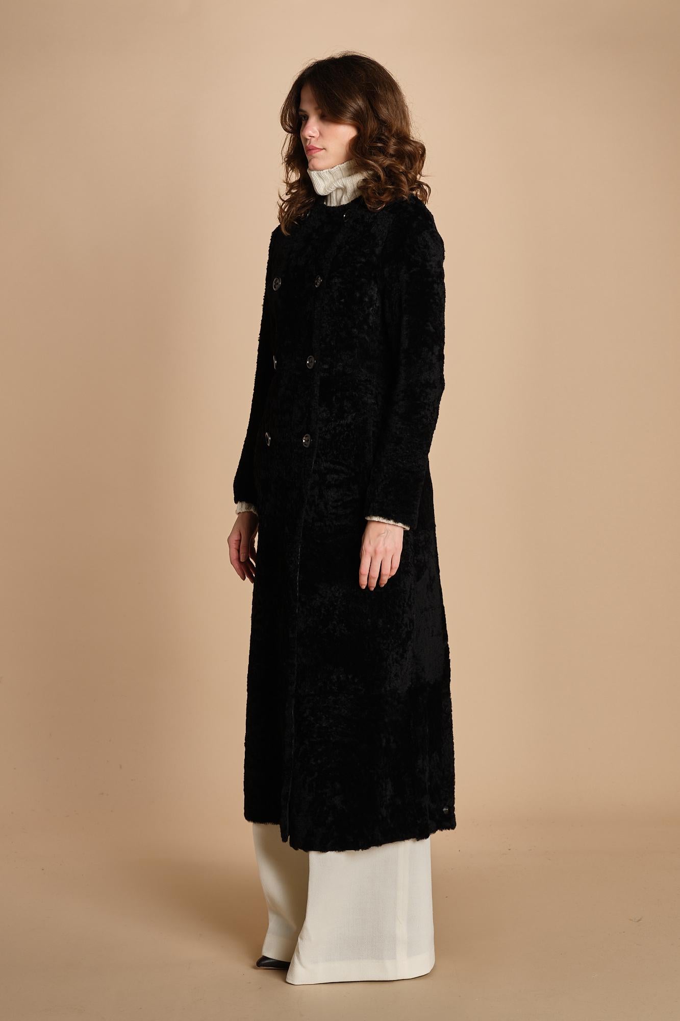 24098 cappotto doppiopetto in astrakan 24098300 NERO milaura 