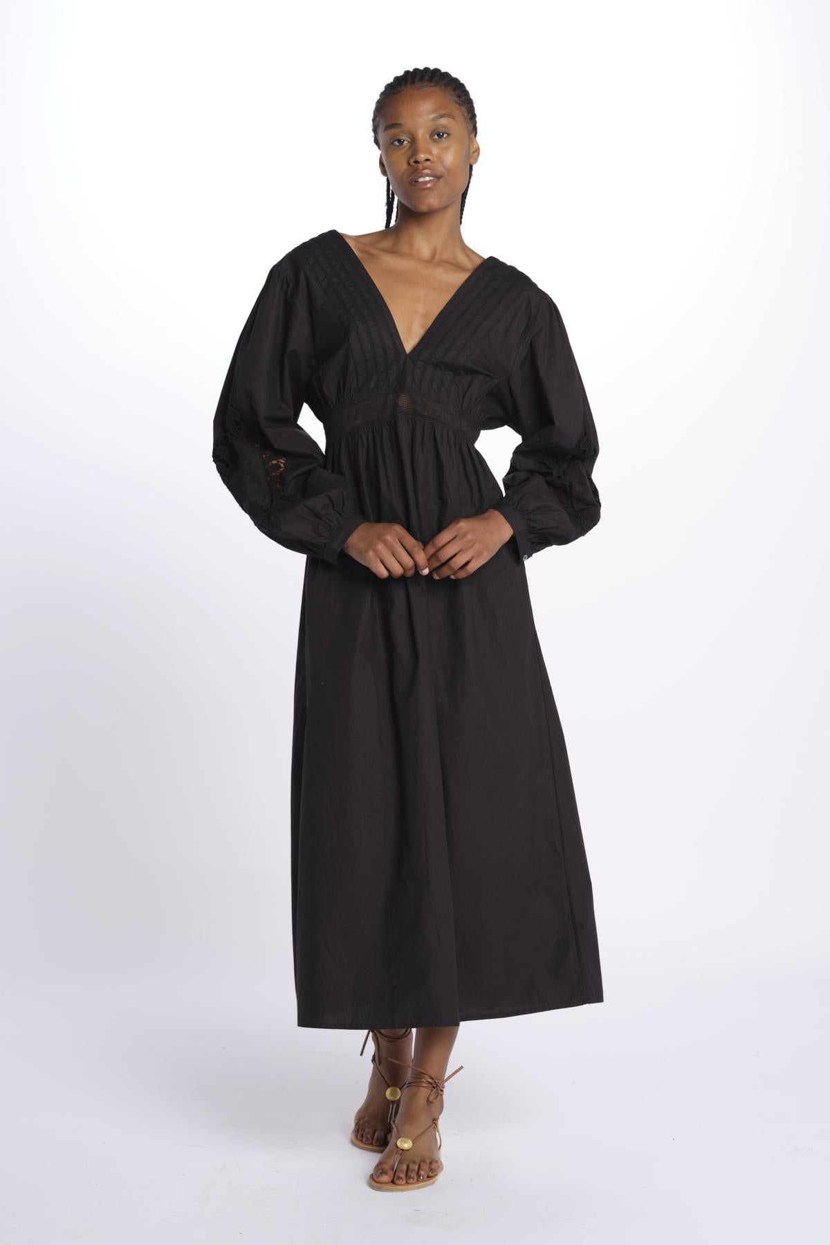 DHALIA abito maniche a sbuffo e inserti in macrame DHALIA NERO louise misha 
