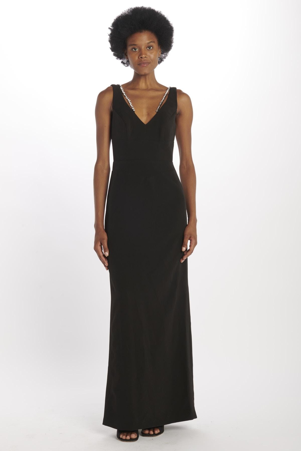  10110016 BLACK halston 
