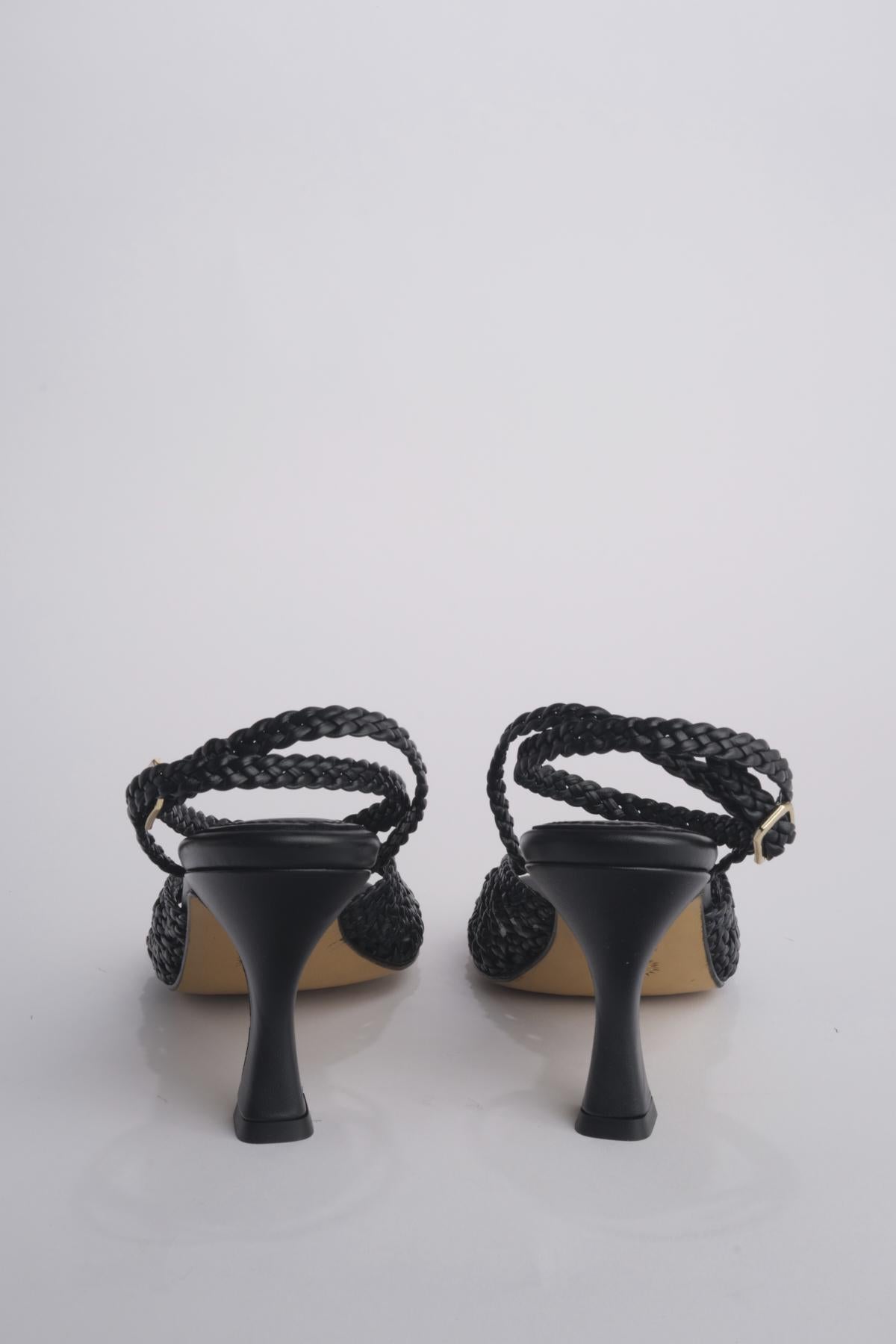 Sandalo traforato punto quadrata CATERINA BLACK martinez 