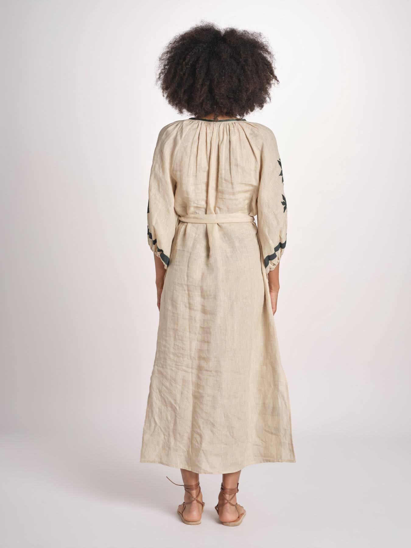 abito con ricamo BE25215 BEIGE GREEN benaras soleil 