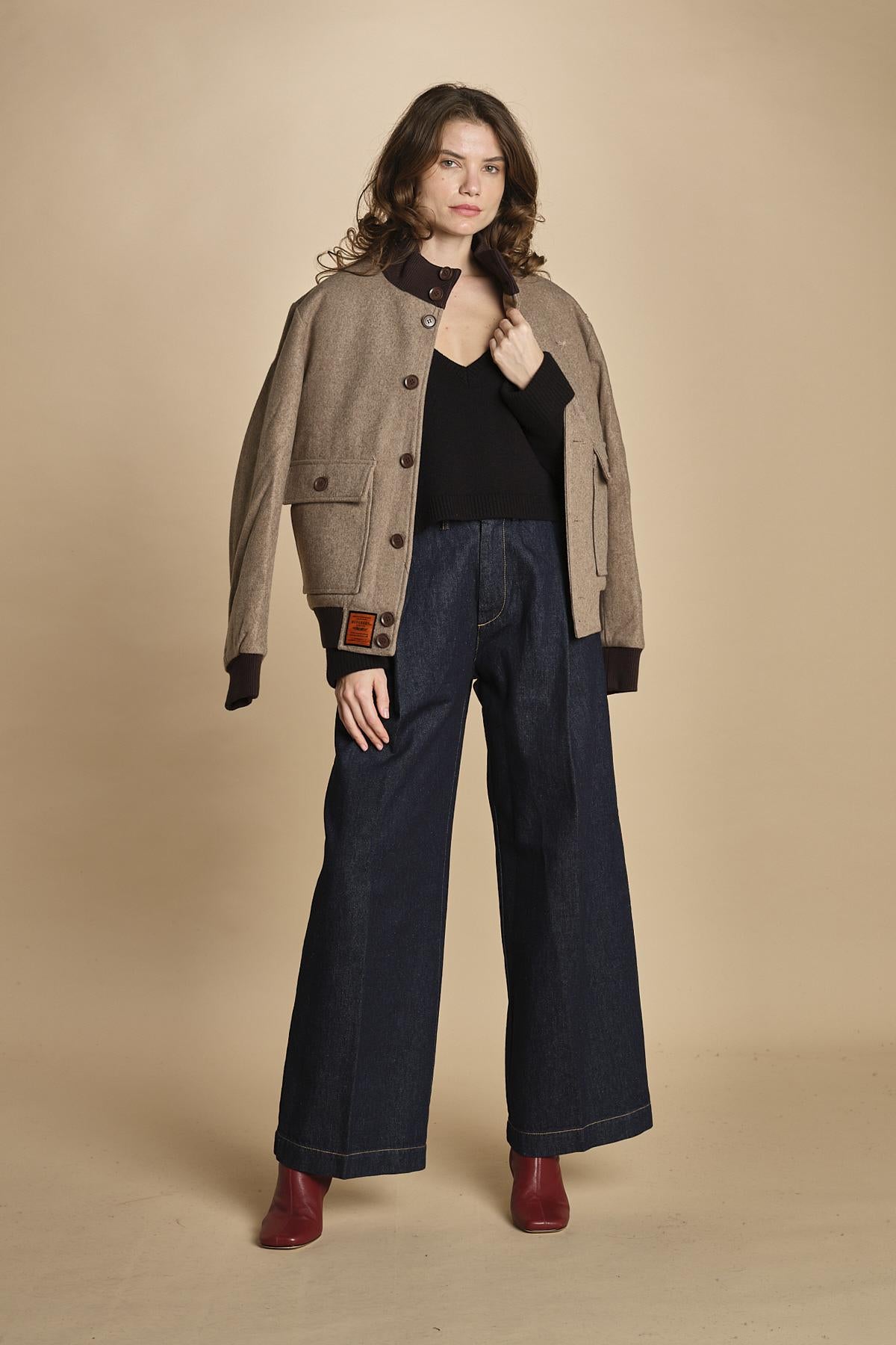 dolcevita over D2300738 NERO milaura 