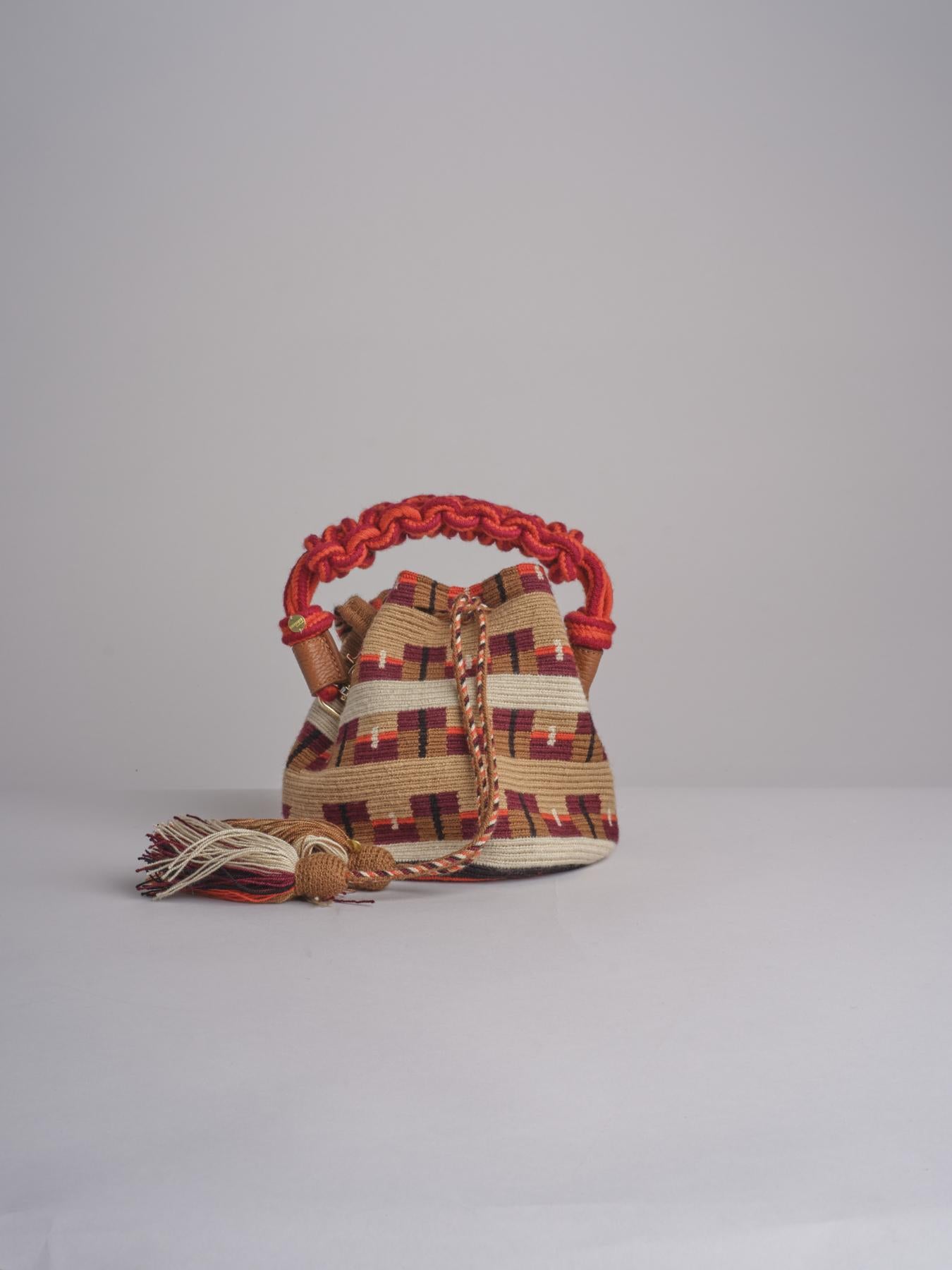 CROSSBODY mini bag macrame G12W-0001-3382 BORDEAUX guanabana 