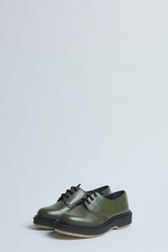 green lace-up low shoe